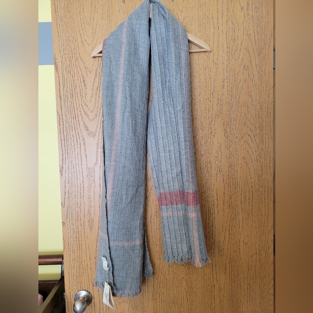 A New Day NWT grey and pink plaid/stripe blanket scarf, wrap, shawl